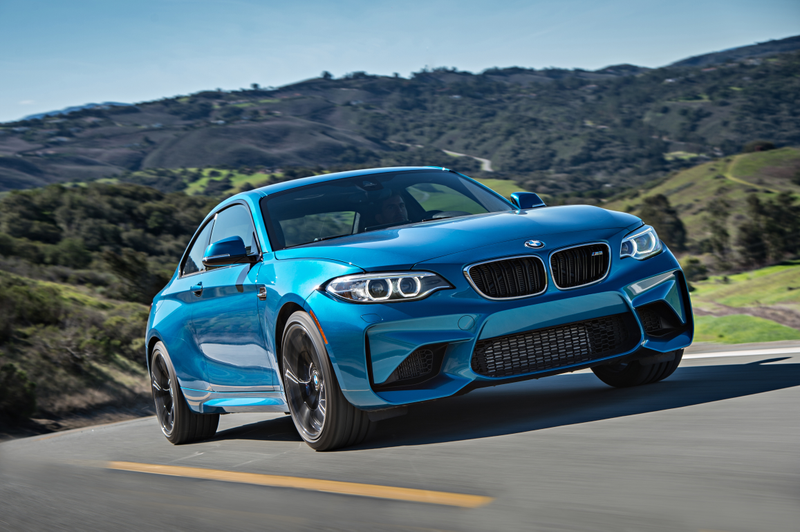 Illustration for article titled The 2016 BMW M2 Is BMW's Middle Finger To Everyone Who Says They Got Soft